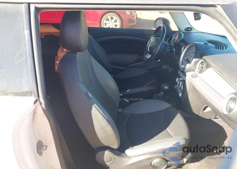 2010 Mini Cooper from USA, damaged, VIN WMWMF3C50ATZ66600